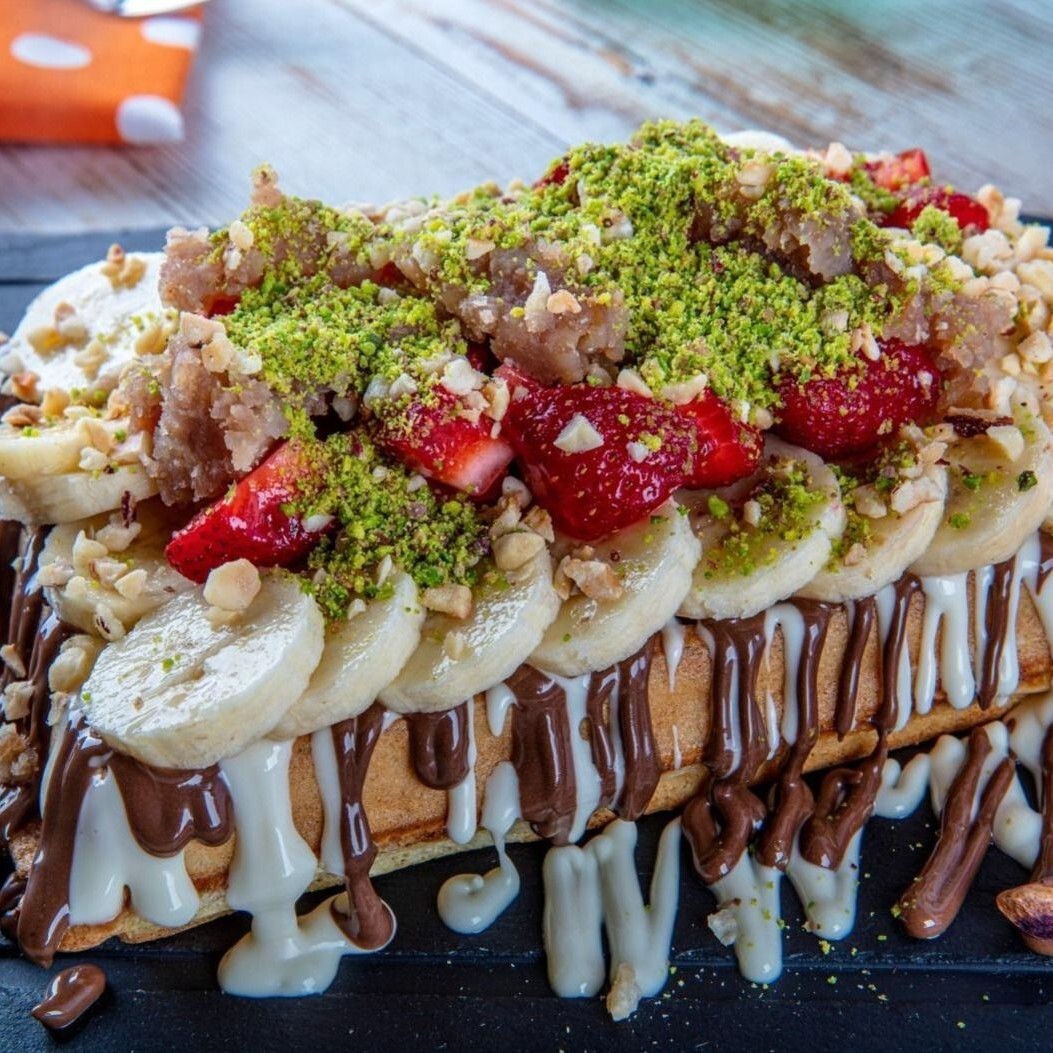 Antep Fıstıklı Mix Bowl Waffle