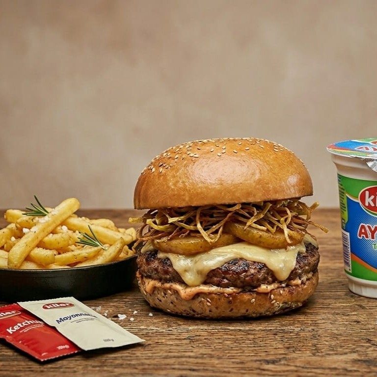 2 Adet Hamburger 120 Gram 2 Adet Küçük Ayran (20 Cl)
