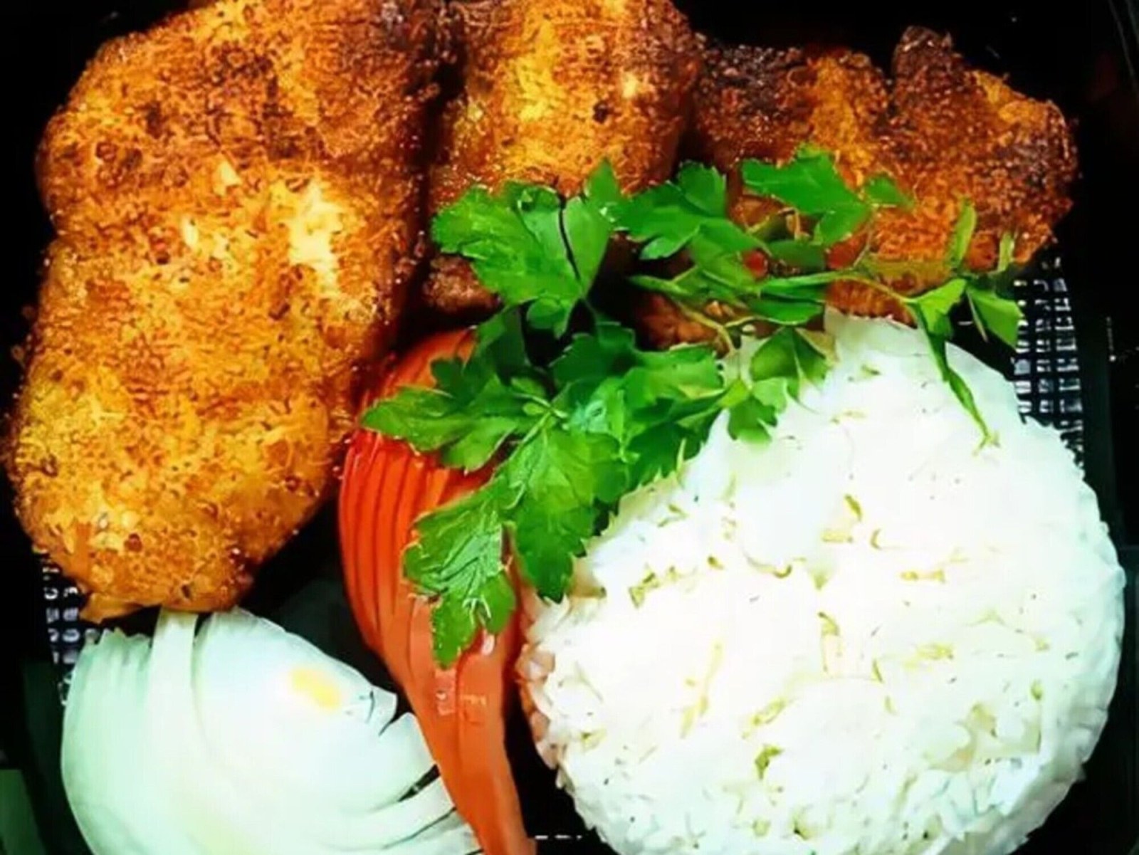 Izgara Tavuk Schnitzel Menü