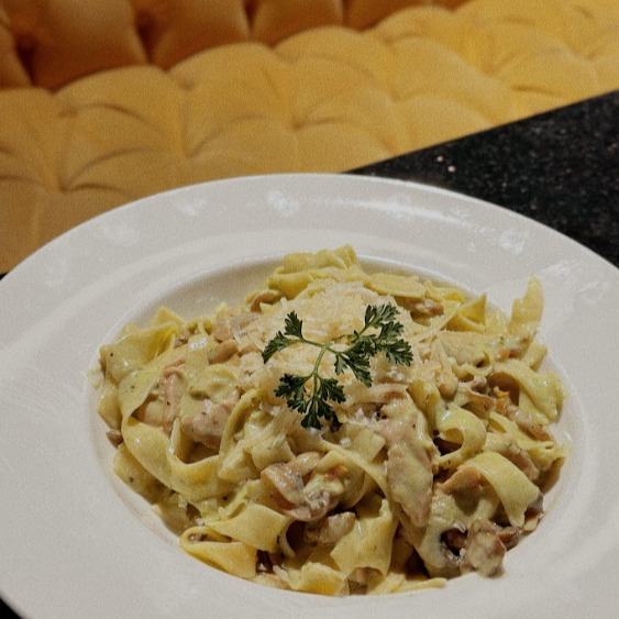 Fettucine Alfredo