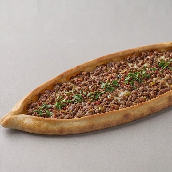 Kıymalı Pide