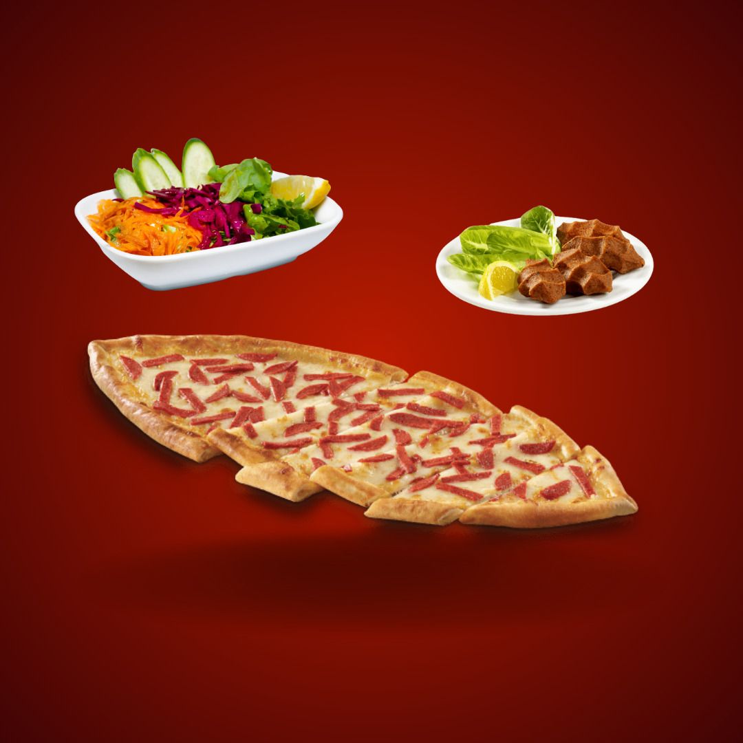 Kaşarlı Sucuklu Pide