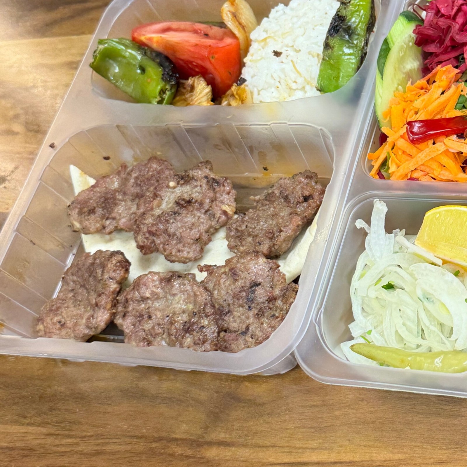 Izgara Köfte (1 Kg)