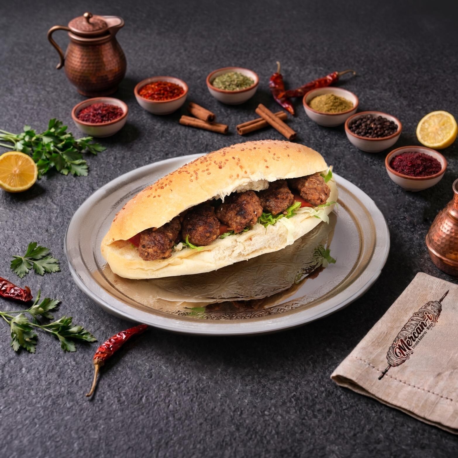 Stad Köfte Ekmek