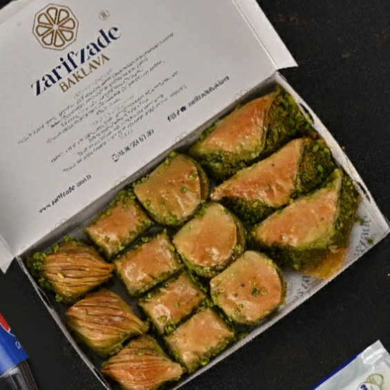 Fıstıklı Karışık Baklava