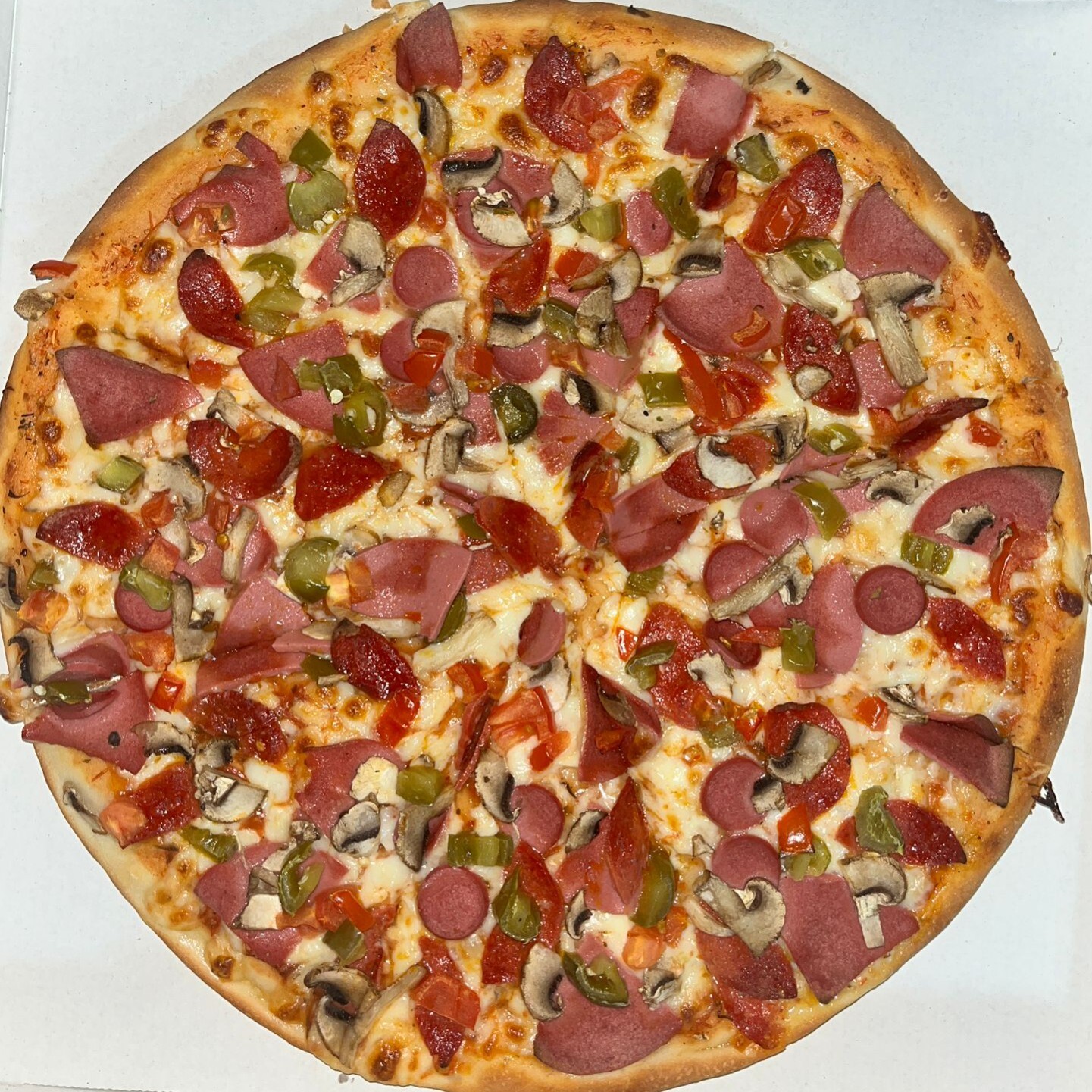 Büyük Boy Pizza (Acımasız Etli)