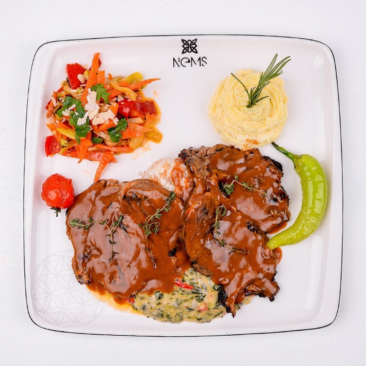 Demiglace Soslu Dana Antrikot