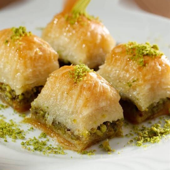 Klasik Fıstıklı Baklava (500 Gr)