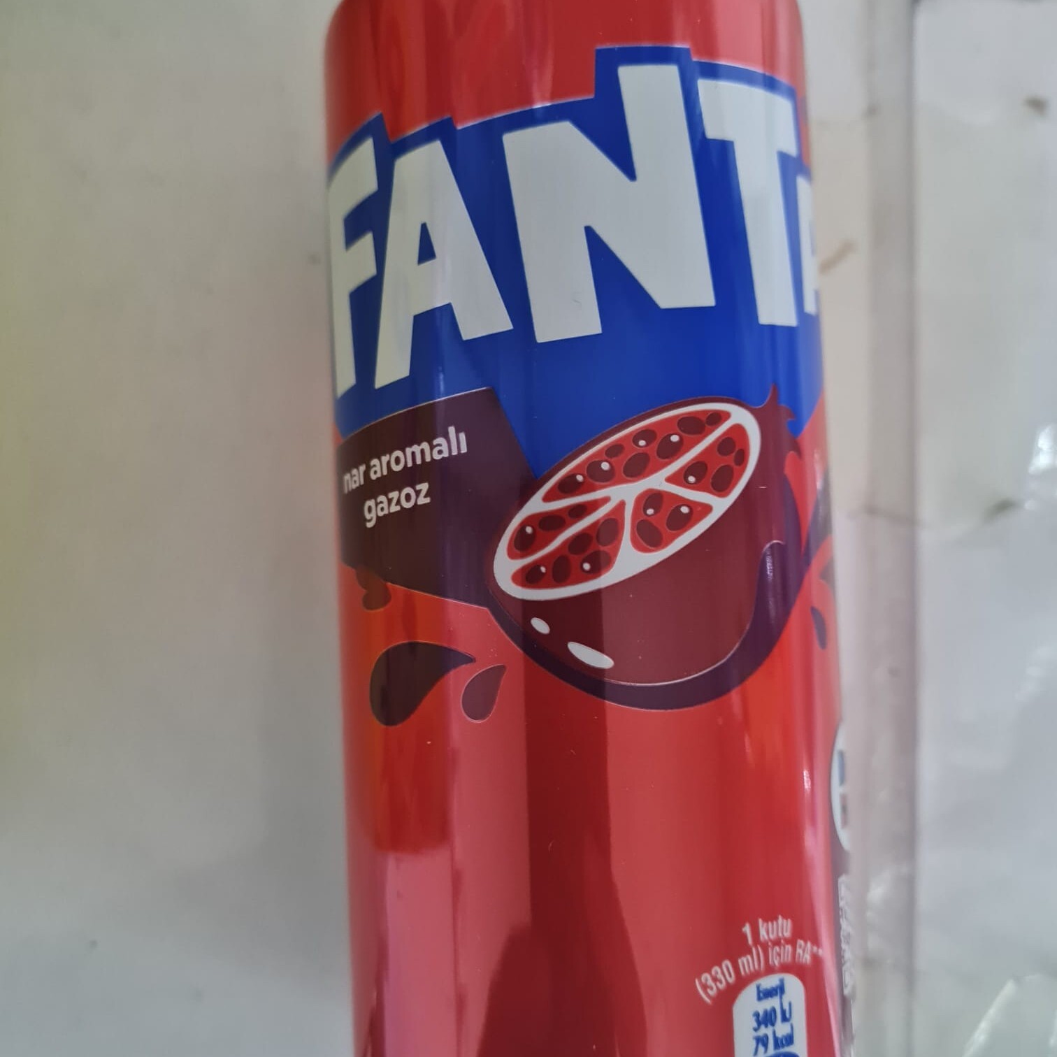 Fanta Nar Aromalı İçecek 330 ml