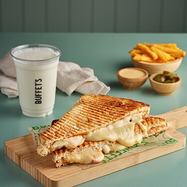 Ordu Tost Ekmeği Sürülebilir Sucuk Mozarella Kırmızı Biber