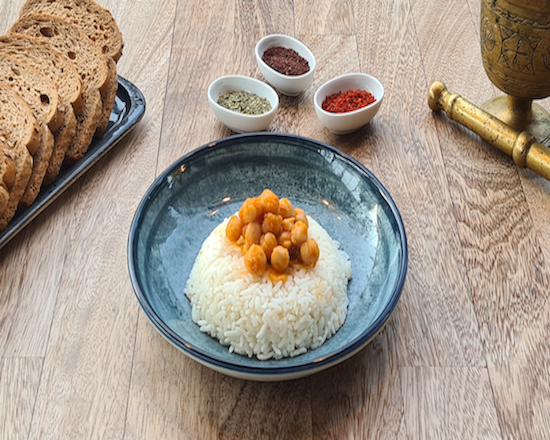 Pilav Üstü Nohut (150gr Pilav /Tavuk 100 Gr)