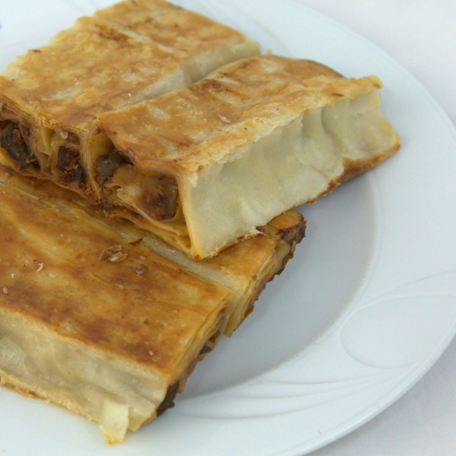 Patatesli Kıymalı Tepsi Böreği (200 Gram)