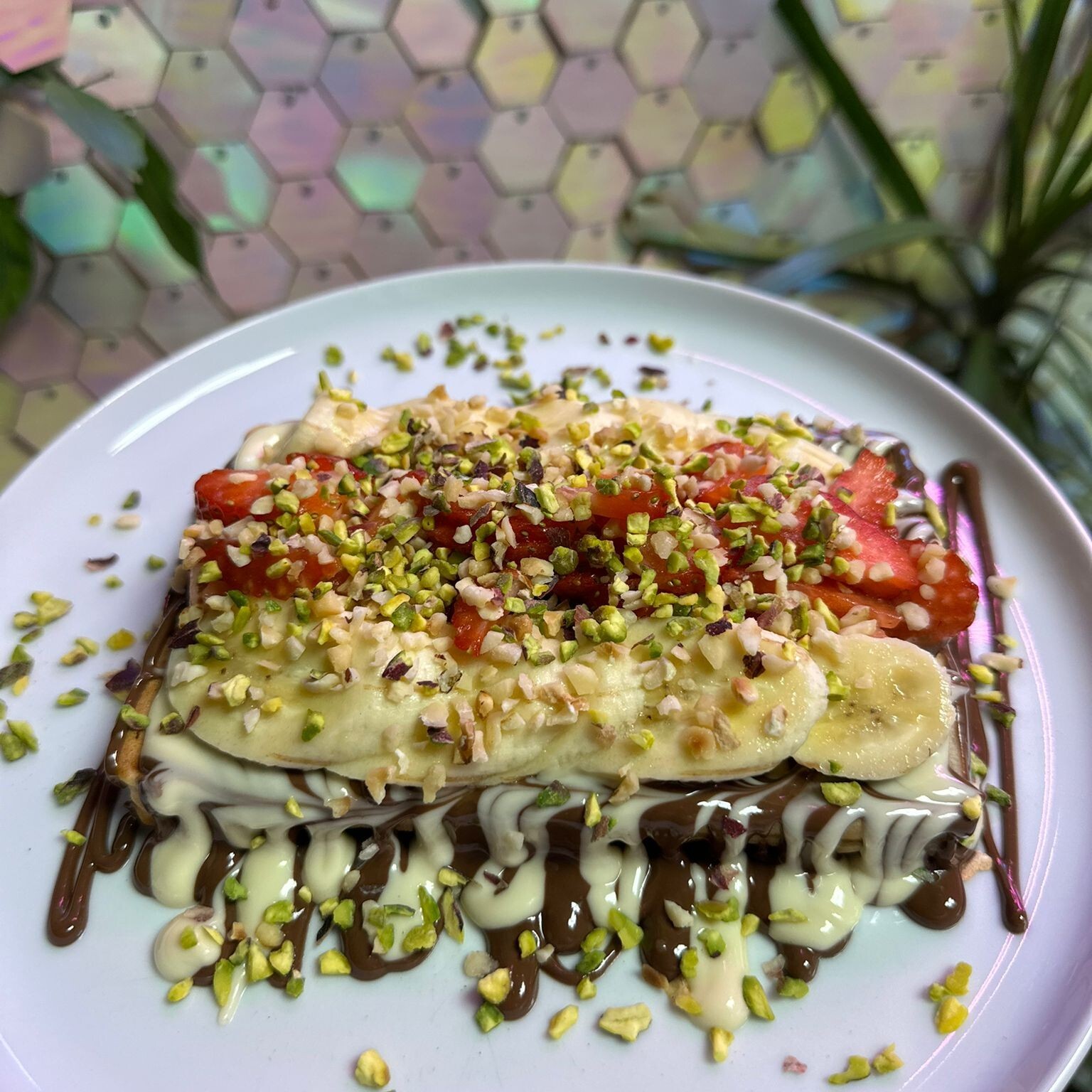 Fıstık Güzeli Brüksel Waffle+Coca Cola 330 ml