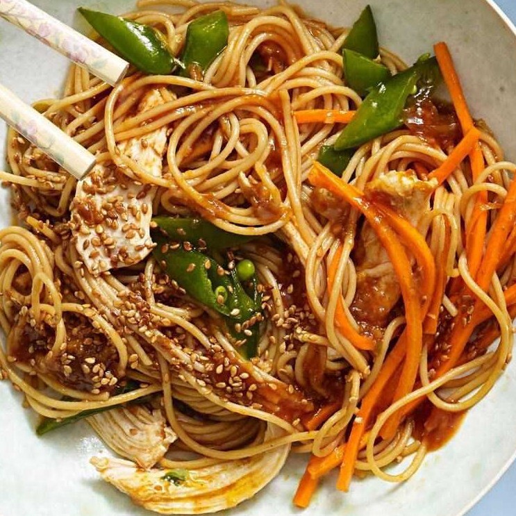 Tavuklu Noodle