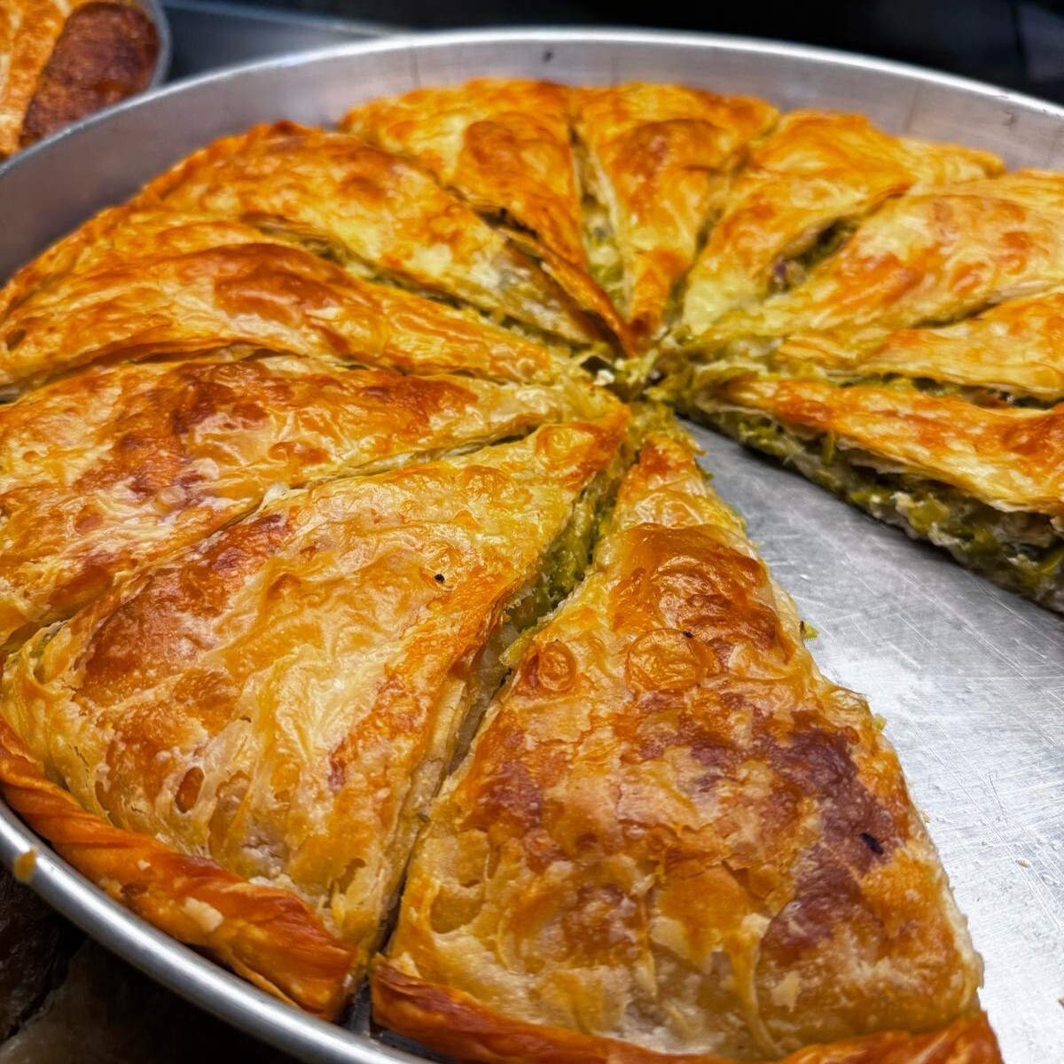 Pırasalı Arnavut Böreği (1 kg)