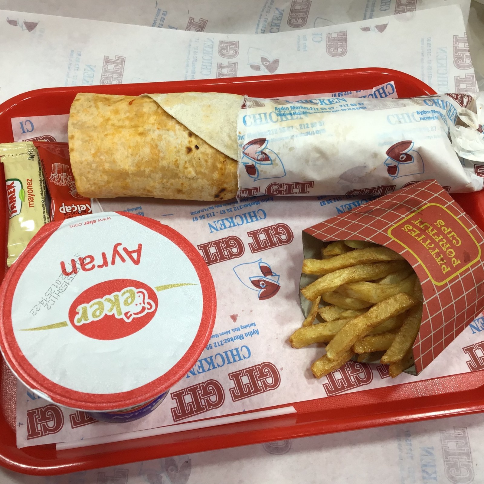 Gıt gıt Antakya usulü Jumbo Tavuk Döner Dürüm Menü