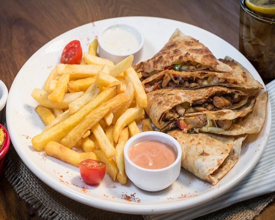 Tavuklu Quesadilla