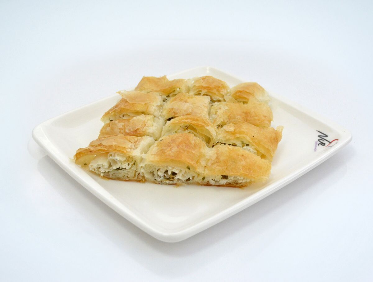Peynirli Kol Böreği