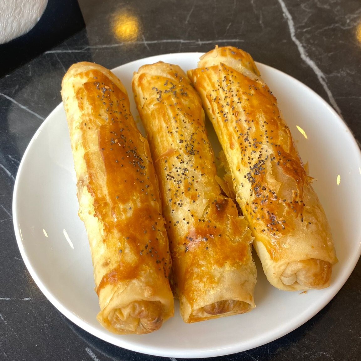 Peynirli Kalem Börek