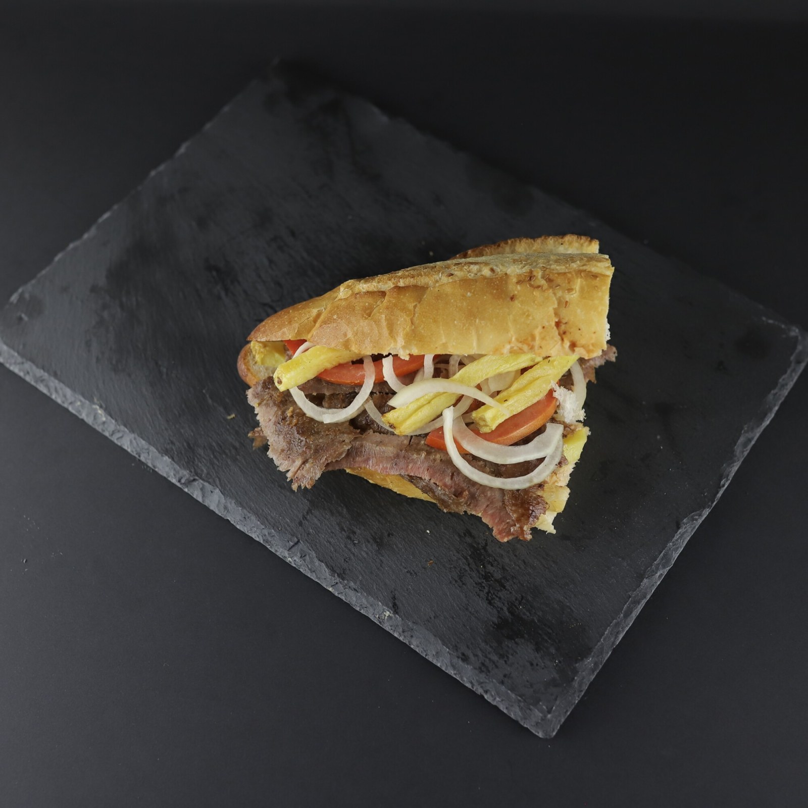 Yarım Ekmek Arası Et Döner