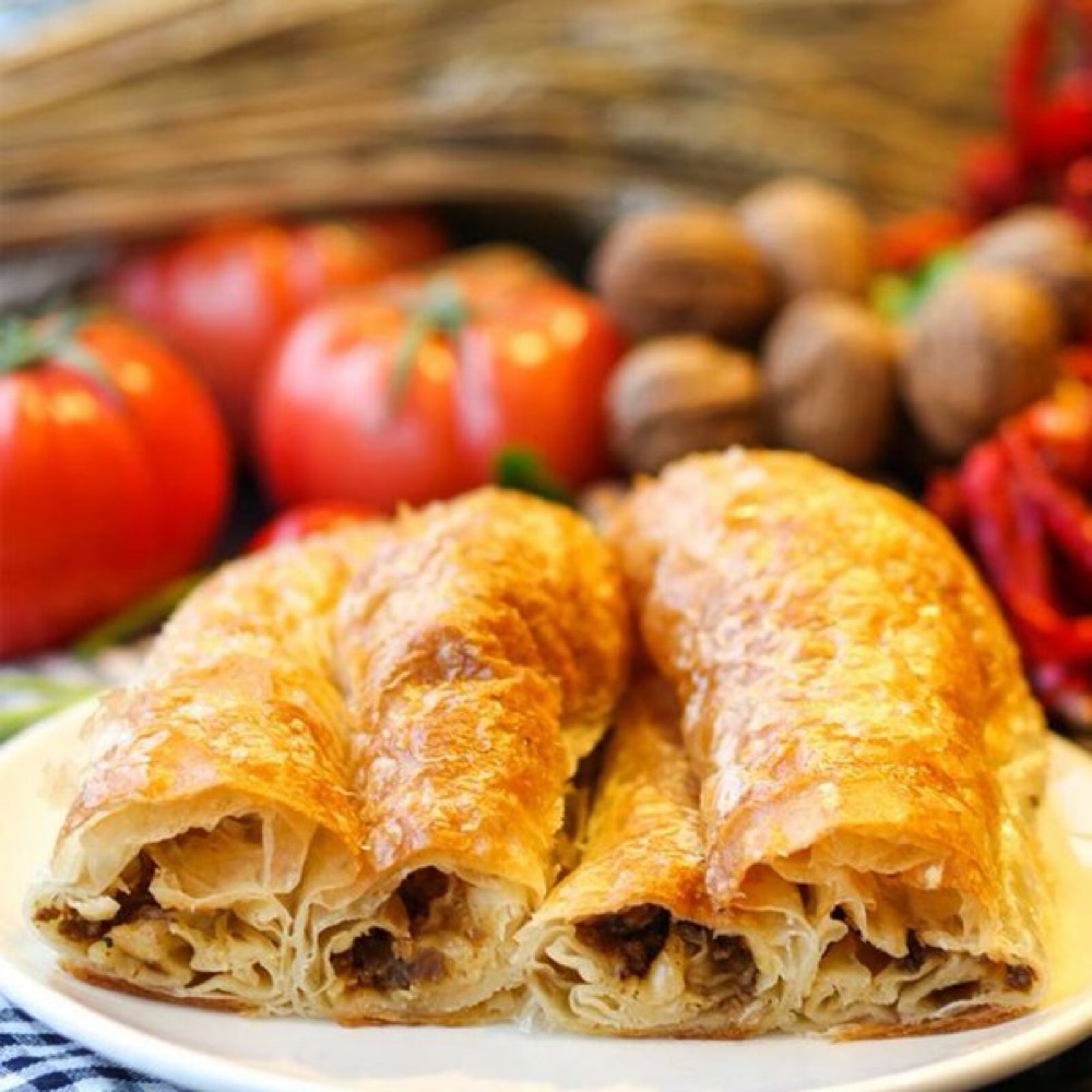 Kıymalı Kol Böreği (1 porsiyon)