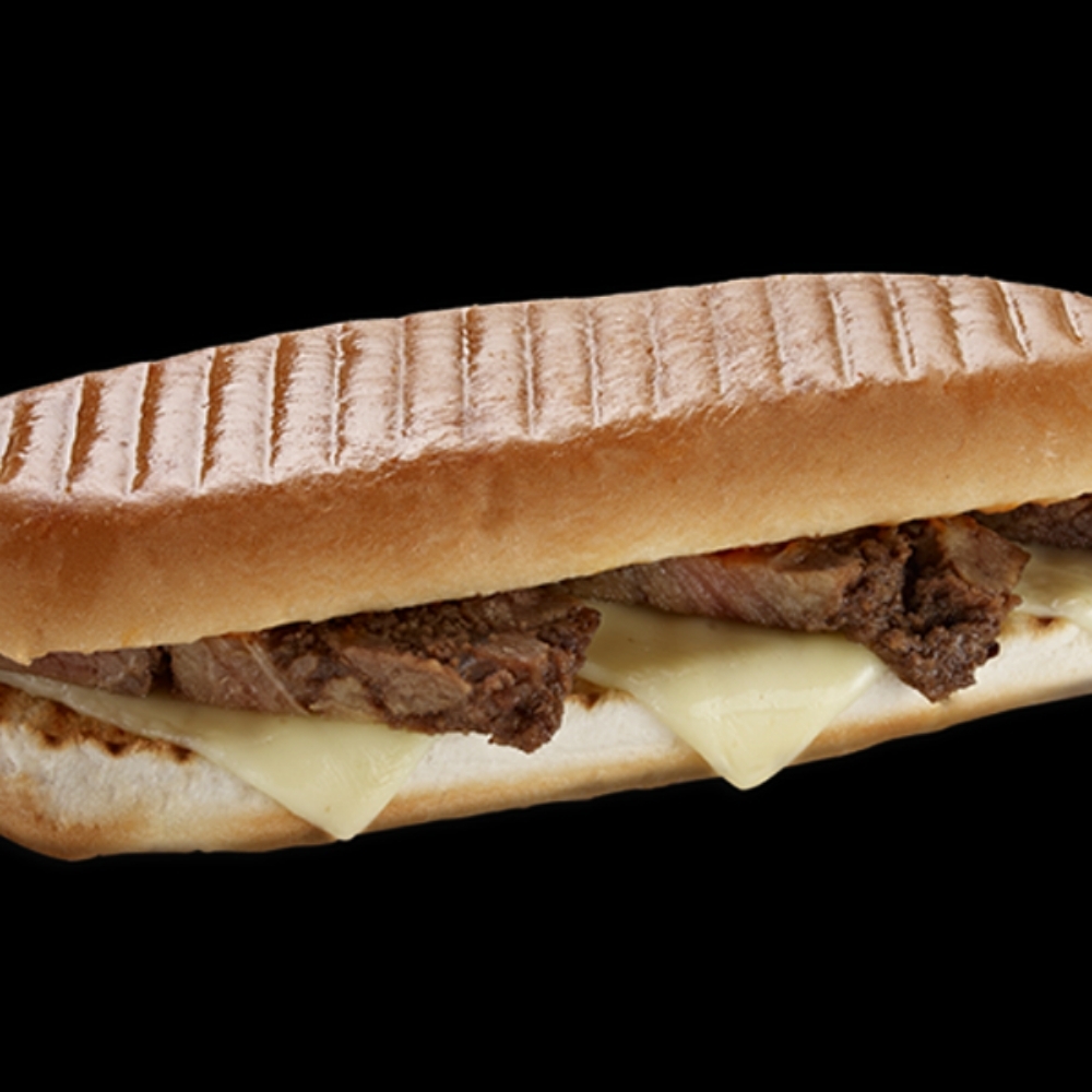 Tam Ekmek Arası Kavurmalı Kaşarlı Tost