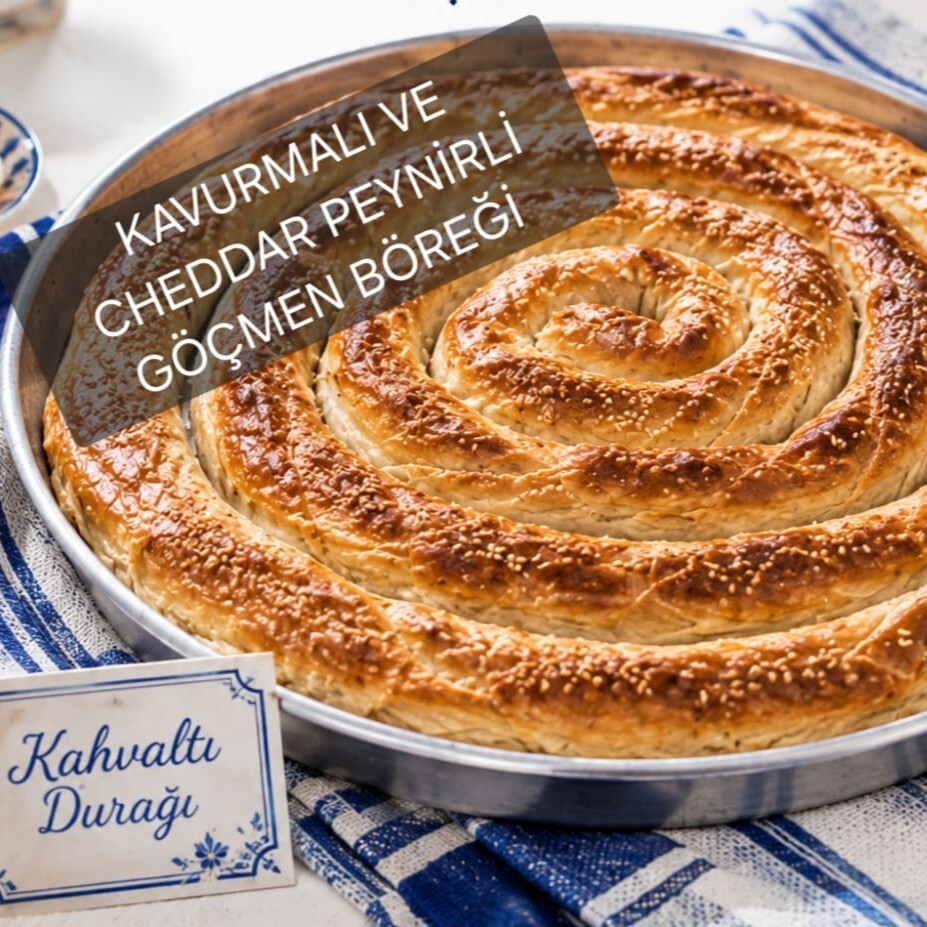 Kavurmalı ve Cheddar Peynirli Göçmen Böreği Porsiyon