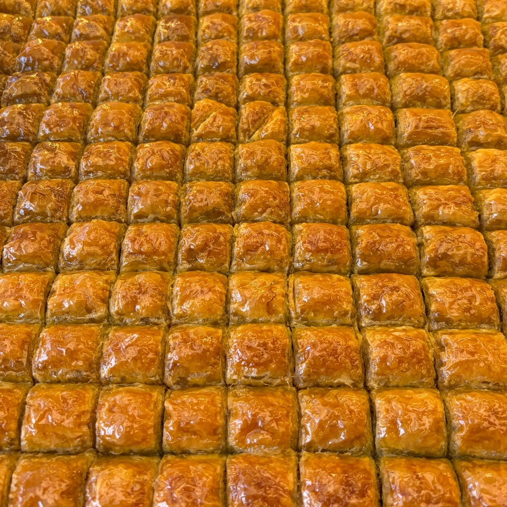 Fıstıklı Tereyağlı Özel Baklava