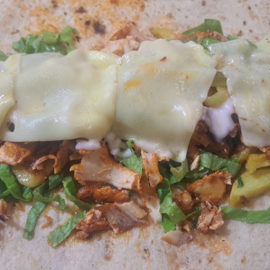 Barbekü Soslu Kaşarlı Döner