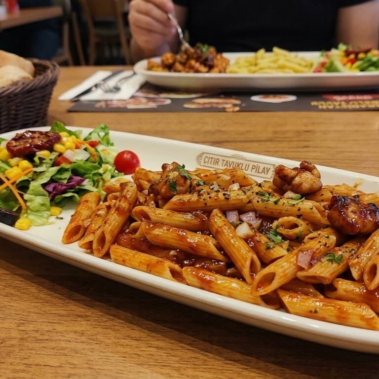 Barbekü Soslu Tavuk Dünyası