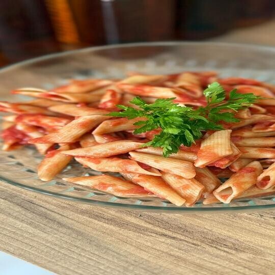 Domates Soslu Makarna