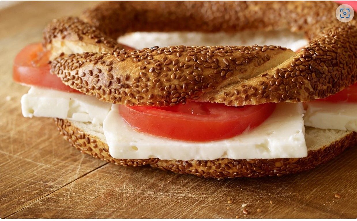 Beyaz Peynirli Simit