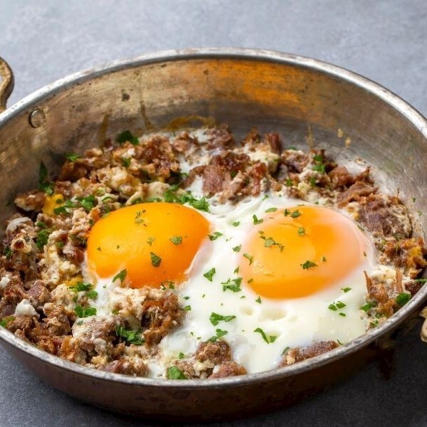 Kavurmalı Yumurta