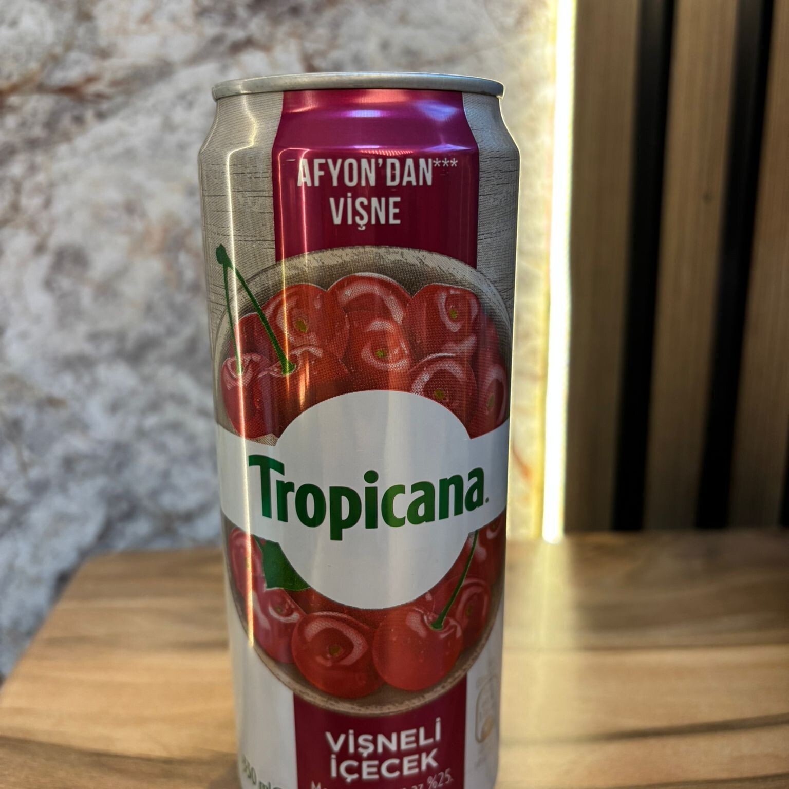 Tropicana Vişne Kutu Meyve Suyu
