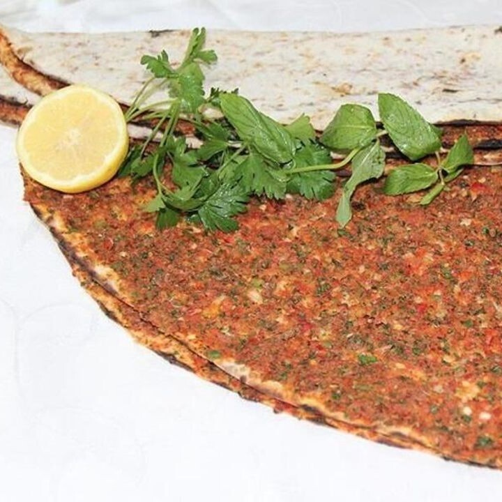 11'li Lahmacun Menü