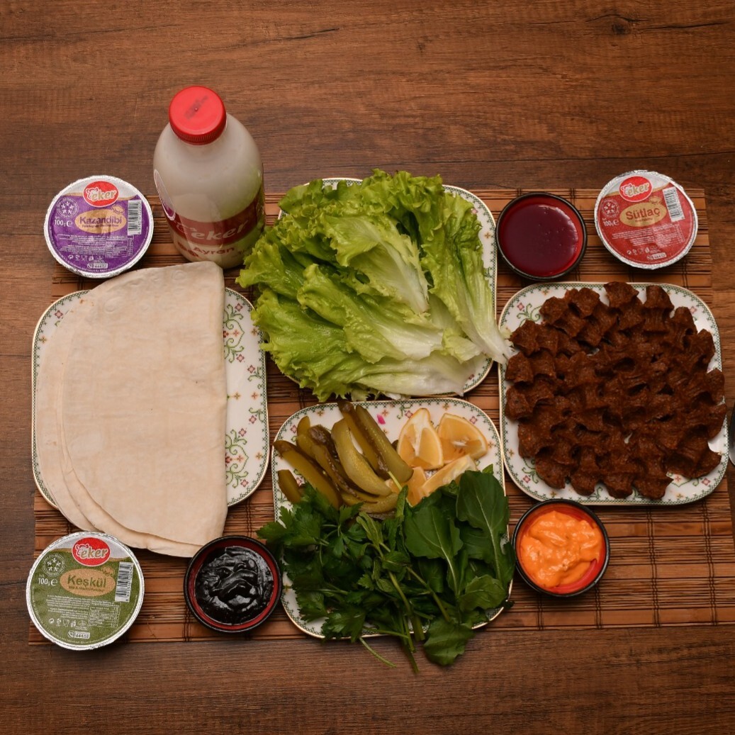 Çiğ Köfte (600 gr.) Menü