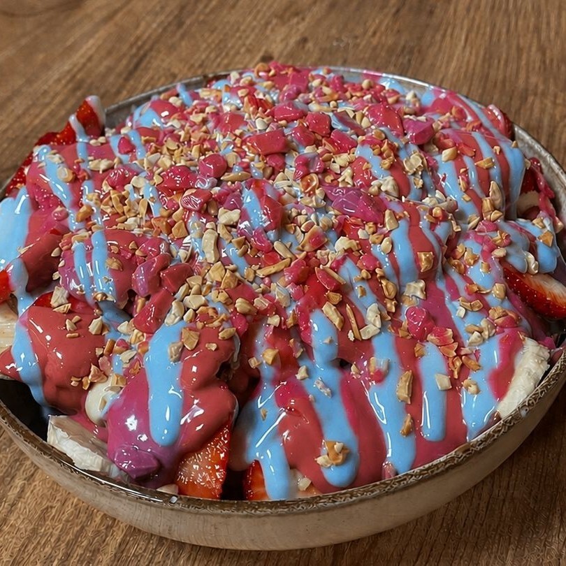 Çilek & Bubble Gum Waffle Bowl XXL