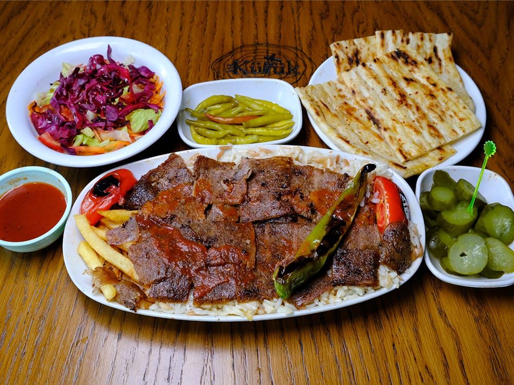 Pilav Üstü Et Döner
