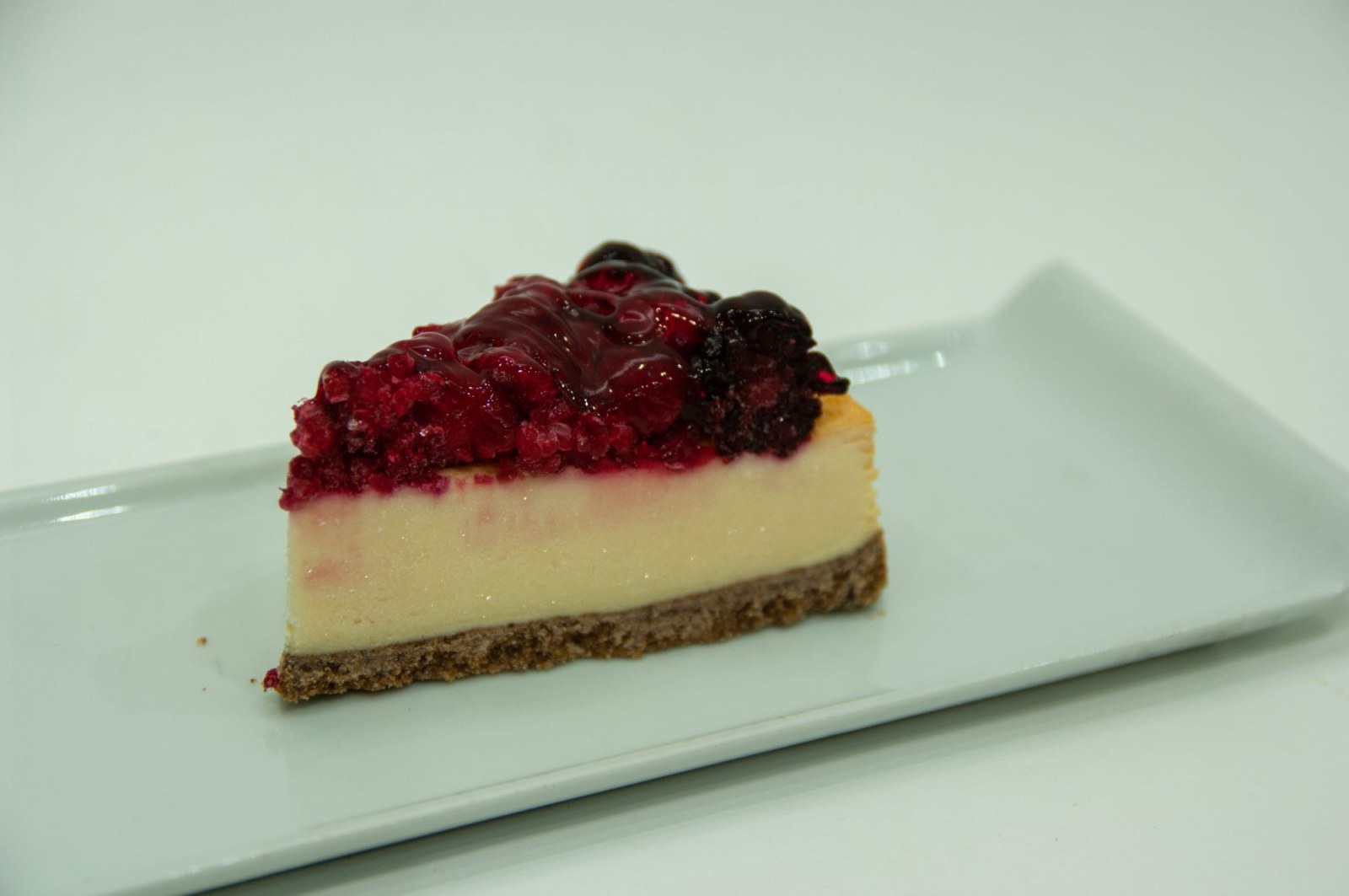 ORMAN MEYVELİ CHEESECAKE