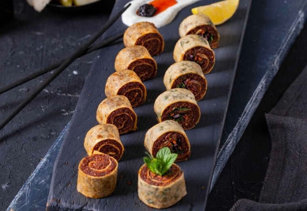 Özel Sushi Roll (250 gr) Doritoslu+Coca Cola Menü