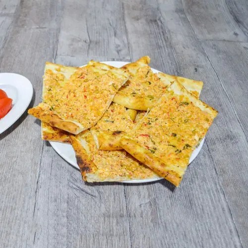 Küflü Peynirli Pide