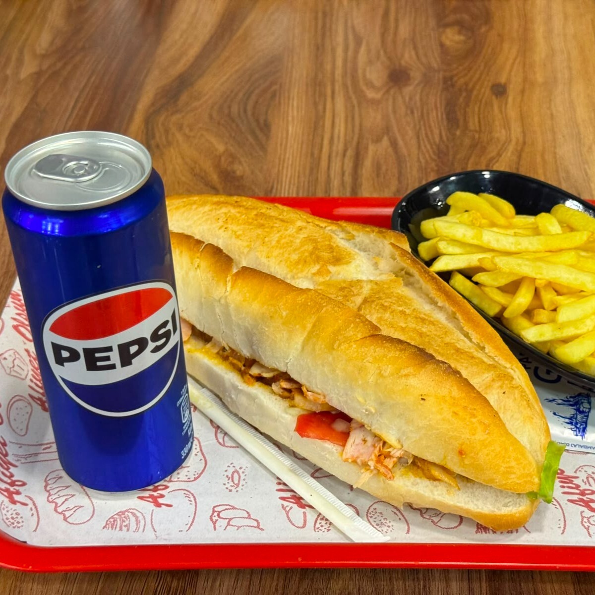 Tavuk Döner + Cips + Cola