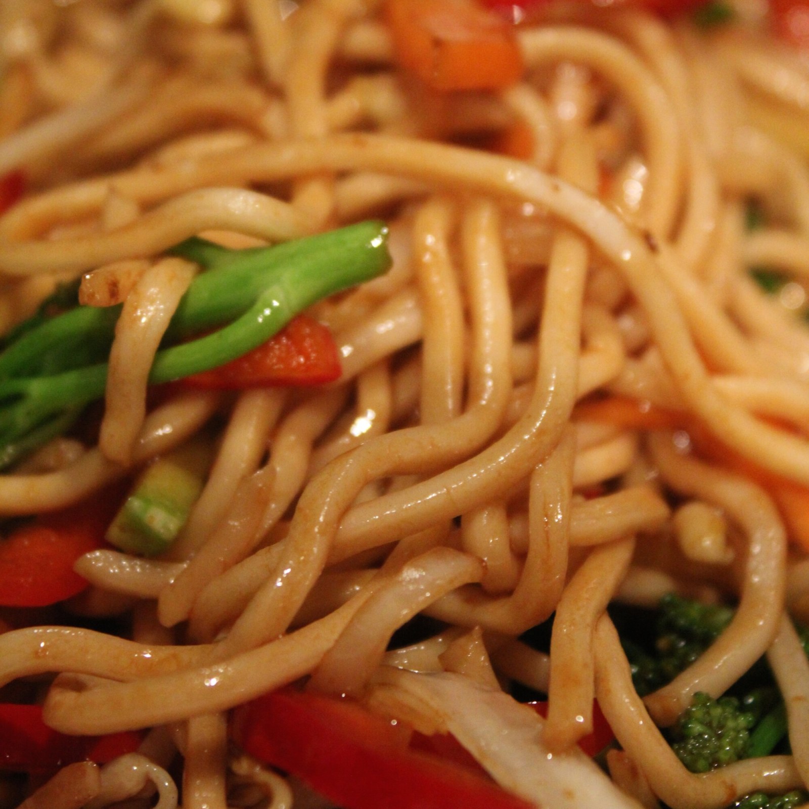 71. Sebzeli Noodle (Küçük)
