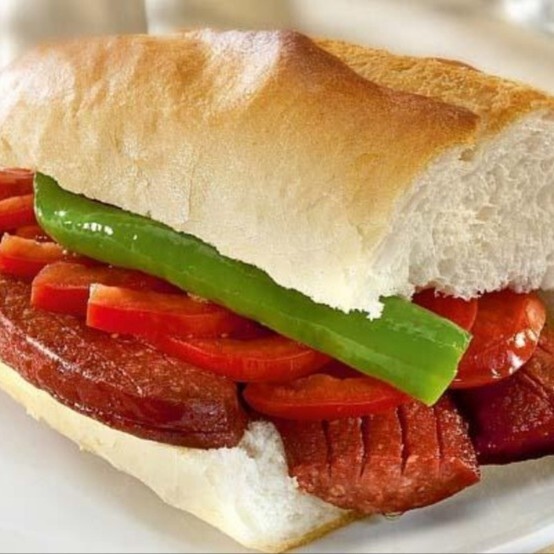 Sucuk Yarım Ekmek