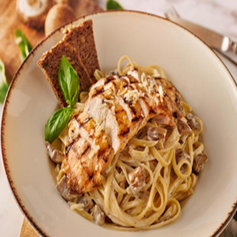 Izgara Tavuklu Carbonara