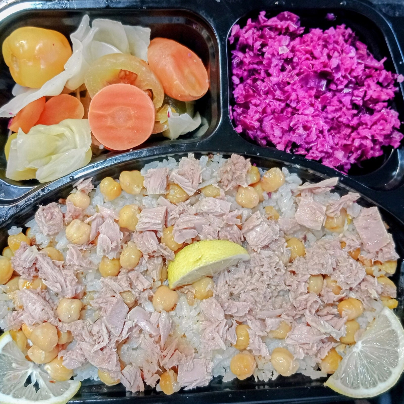 Ton Balıklı Pilav