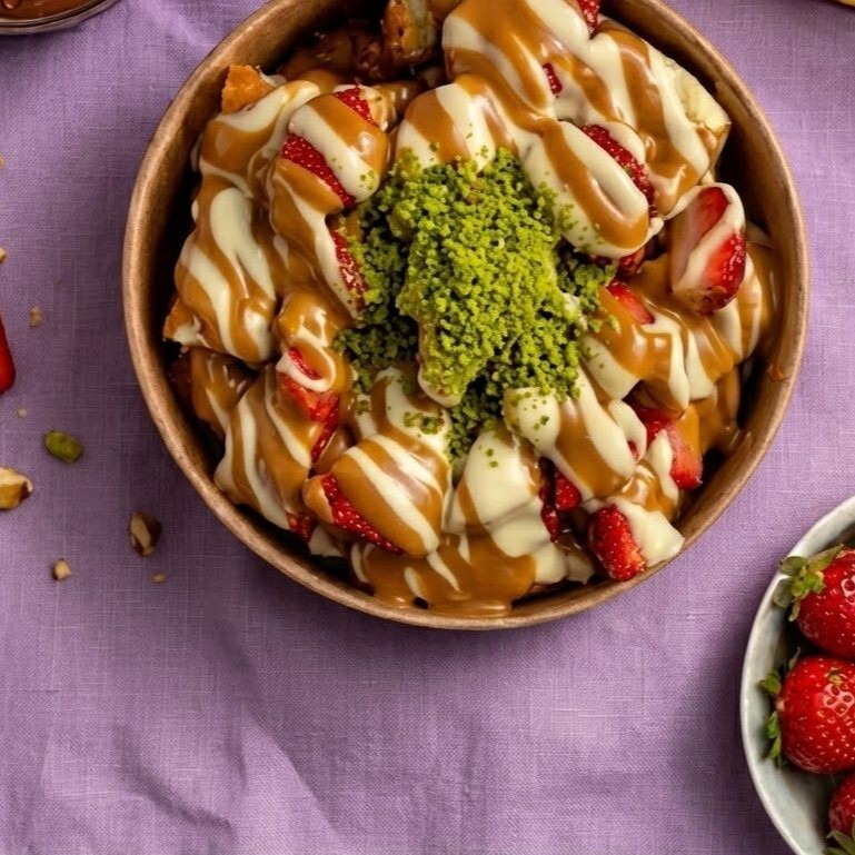 Karamel Rüyası Bowl Waffle