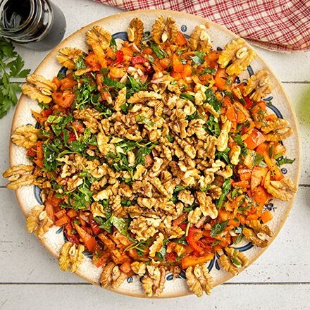 Ceviz Salatası