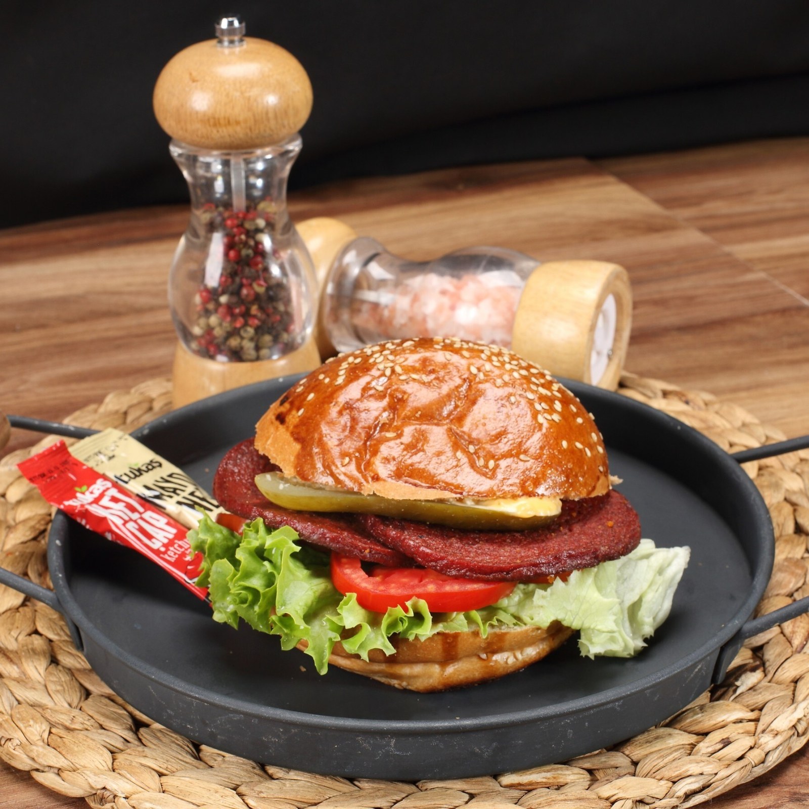 Sucuk Burger