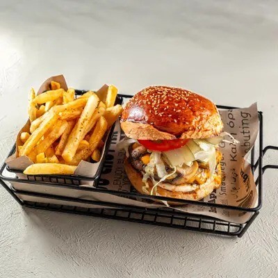 Mushroom Cheeseburger